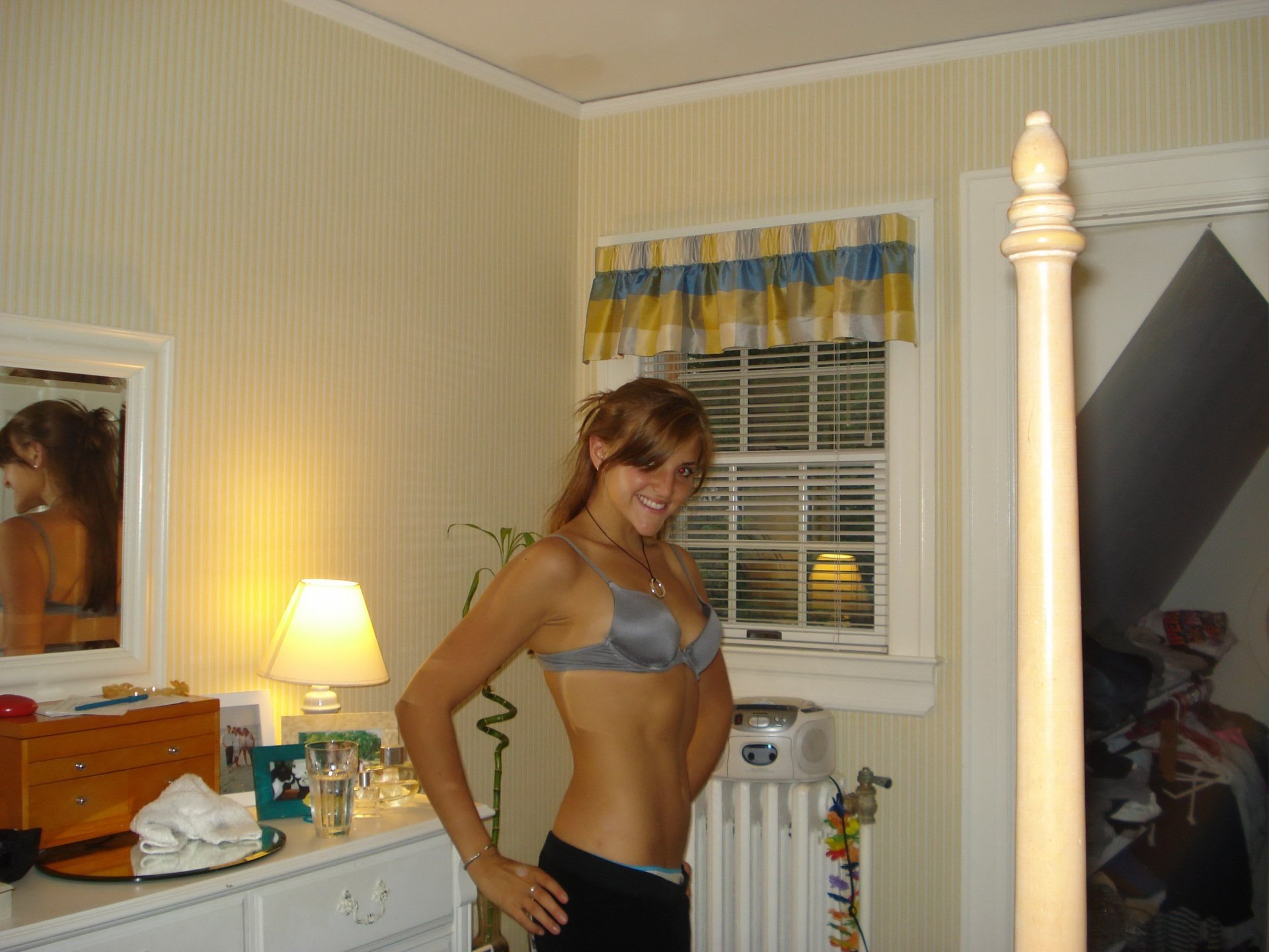 sneakylass from Glasgow City,United Kingdom