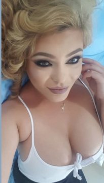 StellaTowns from Essex,United Kingdom